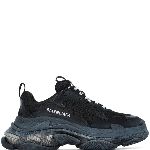 Balenciaga
Triple S mesh and leather