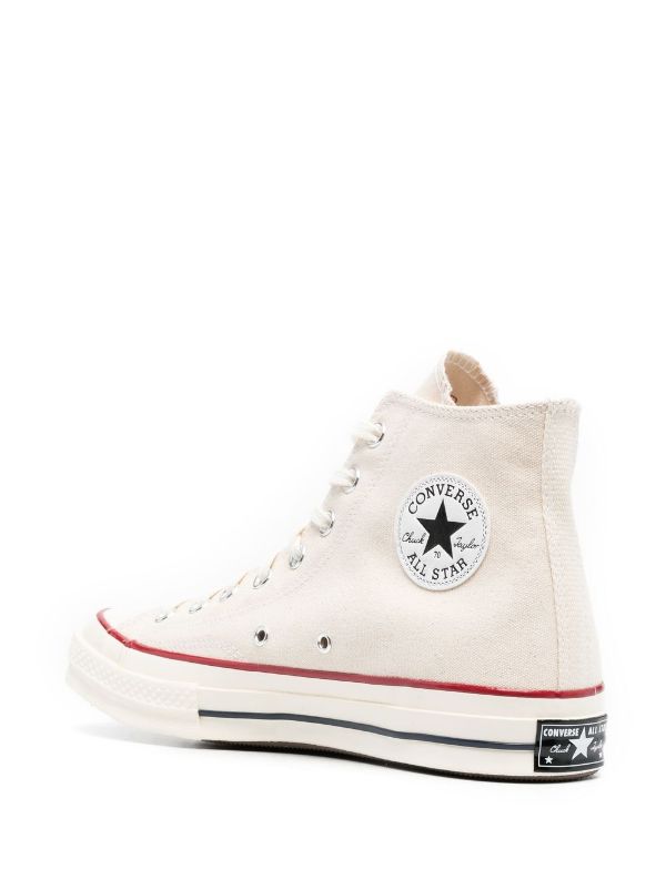 Converse
Chuck Taylor hi-top