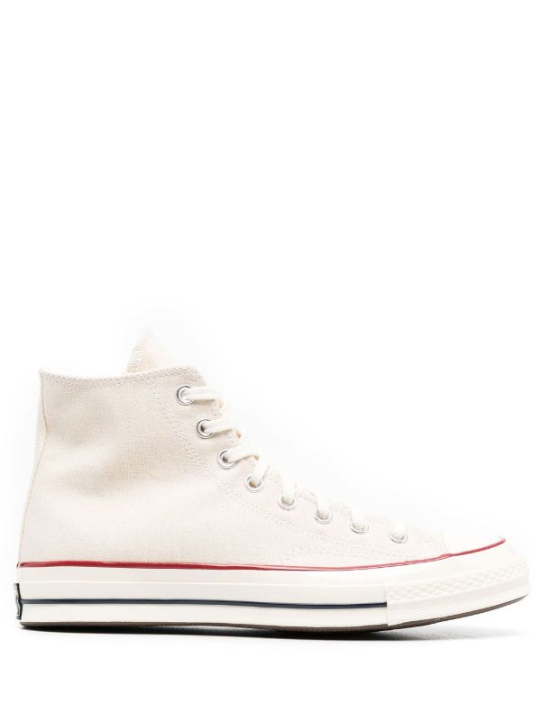 Converse
Chuck Taylor hi-top