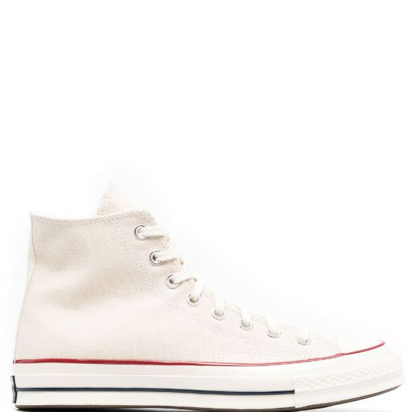 Converse
Chuck Taylor hi-top