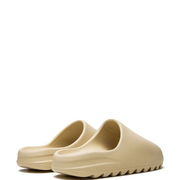 adidas YEEZY "Bone (2022 Restock)" slides