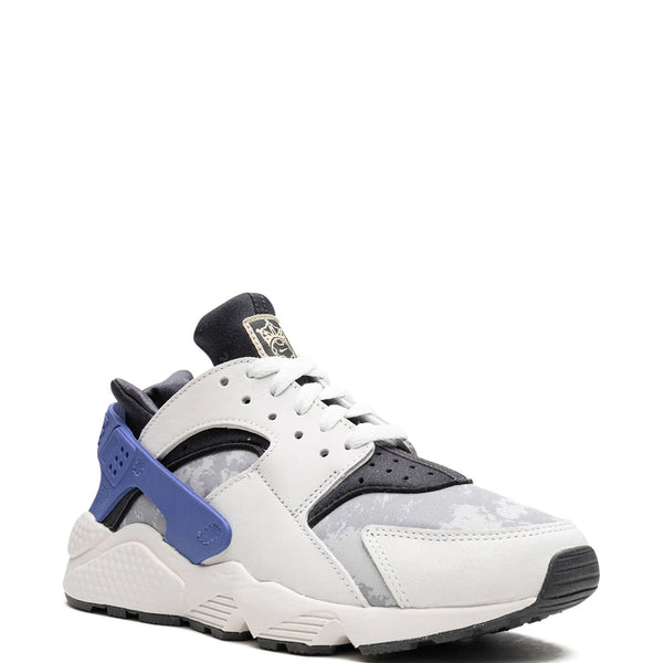 Nike Air Huarache "Social FC"