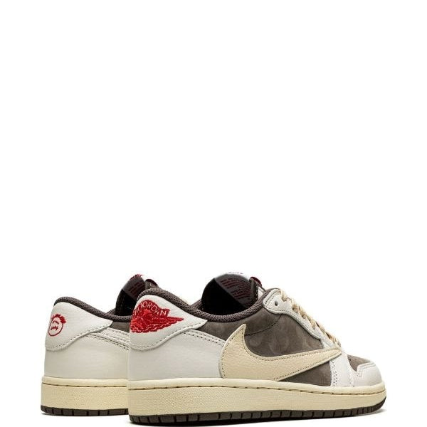 Jordan
x Travis Scott Air Jordan 1 Low OG "Reverse Mocha" - shoestation44