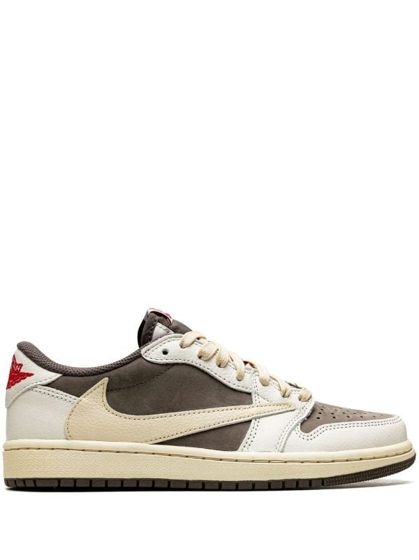 Jordan
x Travis Scott Air Jordan 1 Low OG "Reverse Mocha" - shoestation44