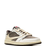 Jordan
x Travis Scott Air Jordan 1 Low OG 