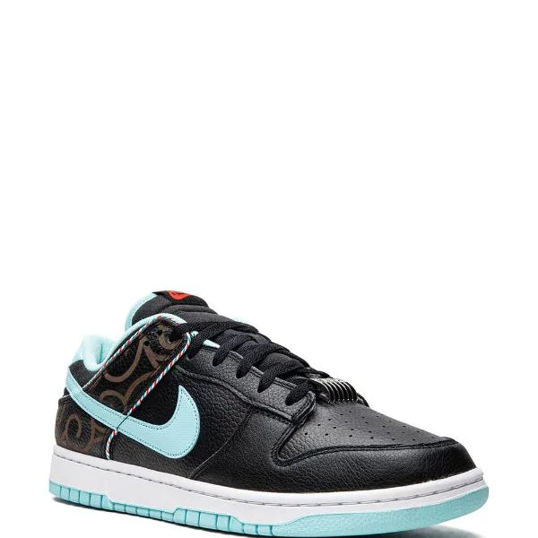 Nike Dunk Low "Barbershop"