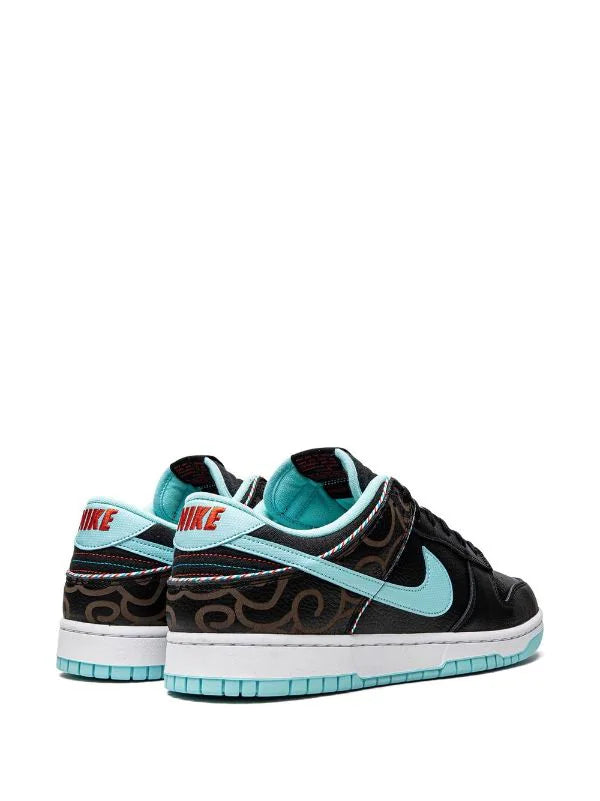 Nike Dunk Low "Barbershop"