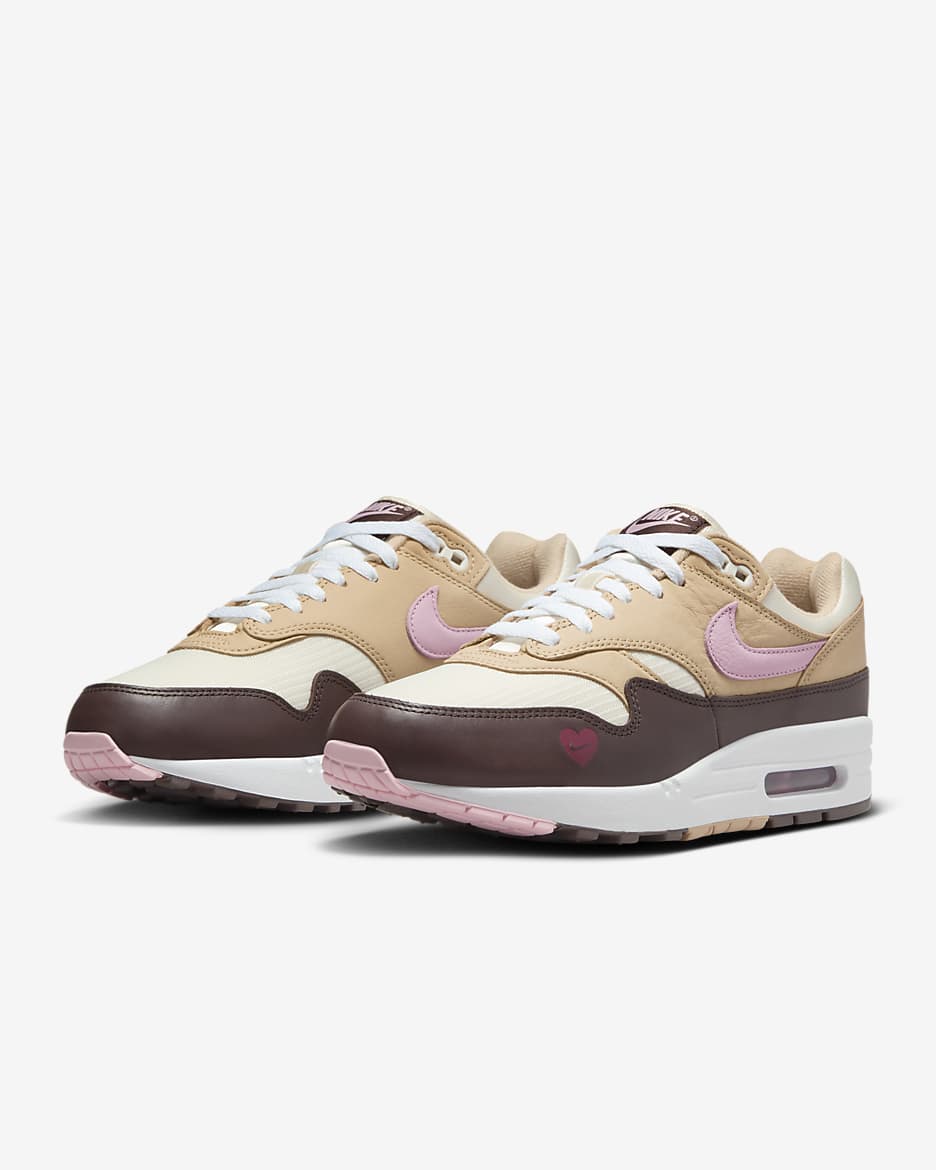 Nike air max 1 ‘87 "Valentine day"